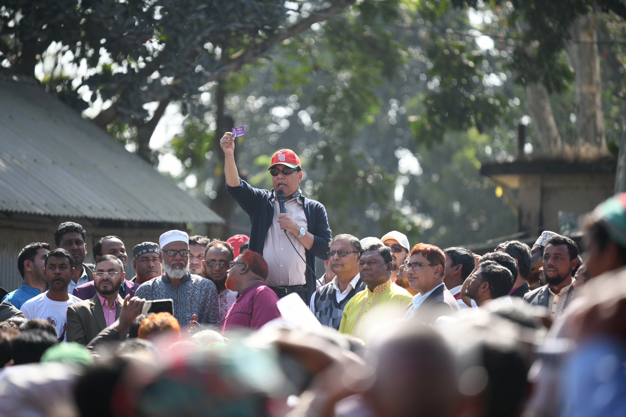 এম রশিদুজ্জামান মিল্লাত এর নির্বাচনী প্রচারণা চলছে ব্যাপক গণসংযোগ ও জনসম্পৃক্ততার মাধ্যমে